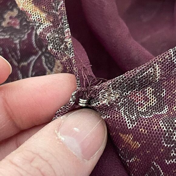 American Eagle Plum Mesh Boho Cropped Puff Sleeve Blouse Size XS - Picture 8 of 9